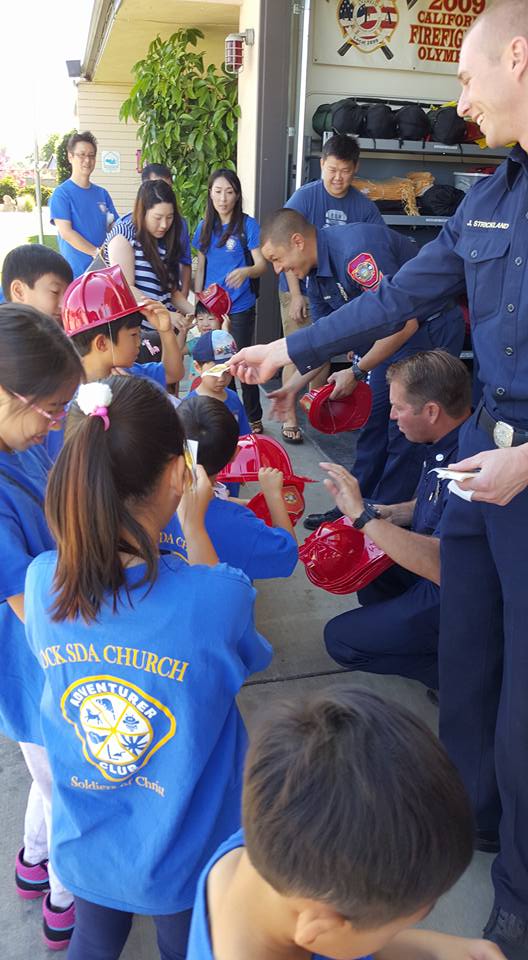 2016.4.17 -  Advanture trip to Anaheim Fire Station Visit (17).jpg